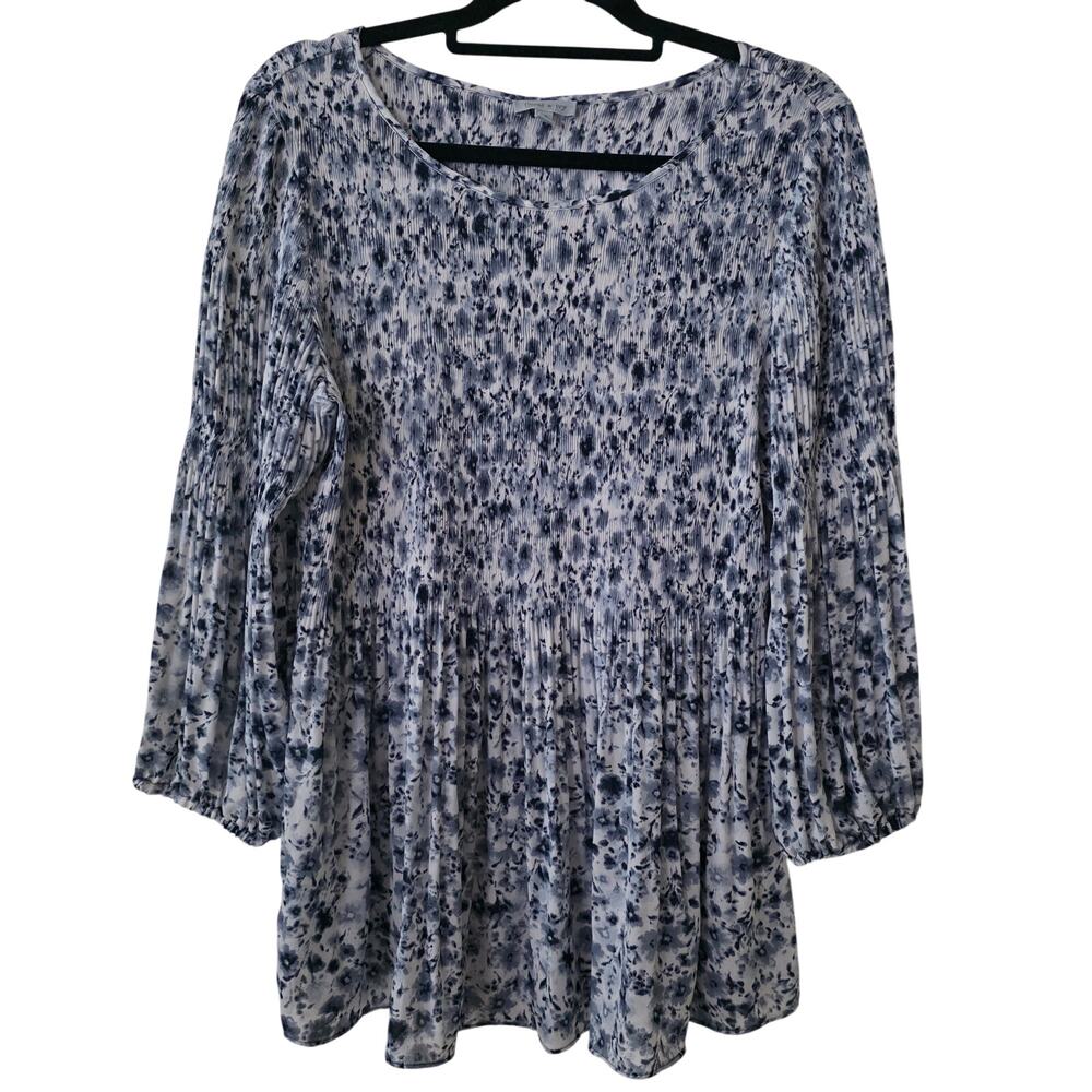 Floral & Ivy Blue & White Floral Smocked Babydoll Tunic Blouse size 1X